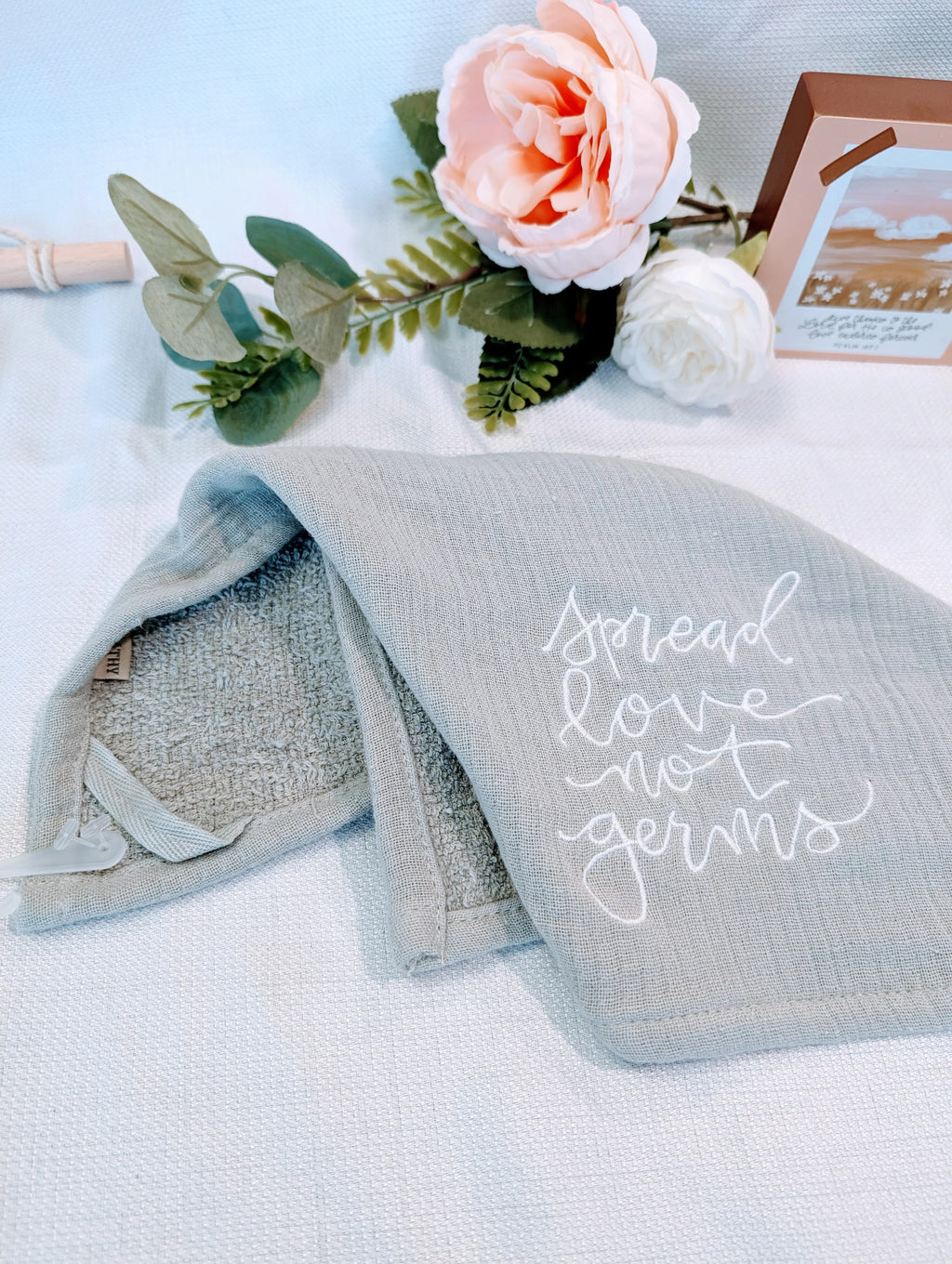 Spread Love | Wash Cloth