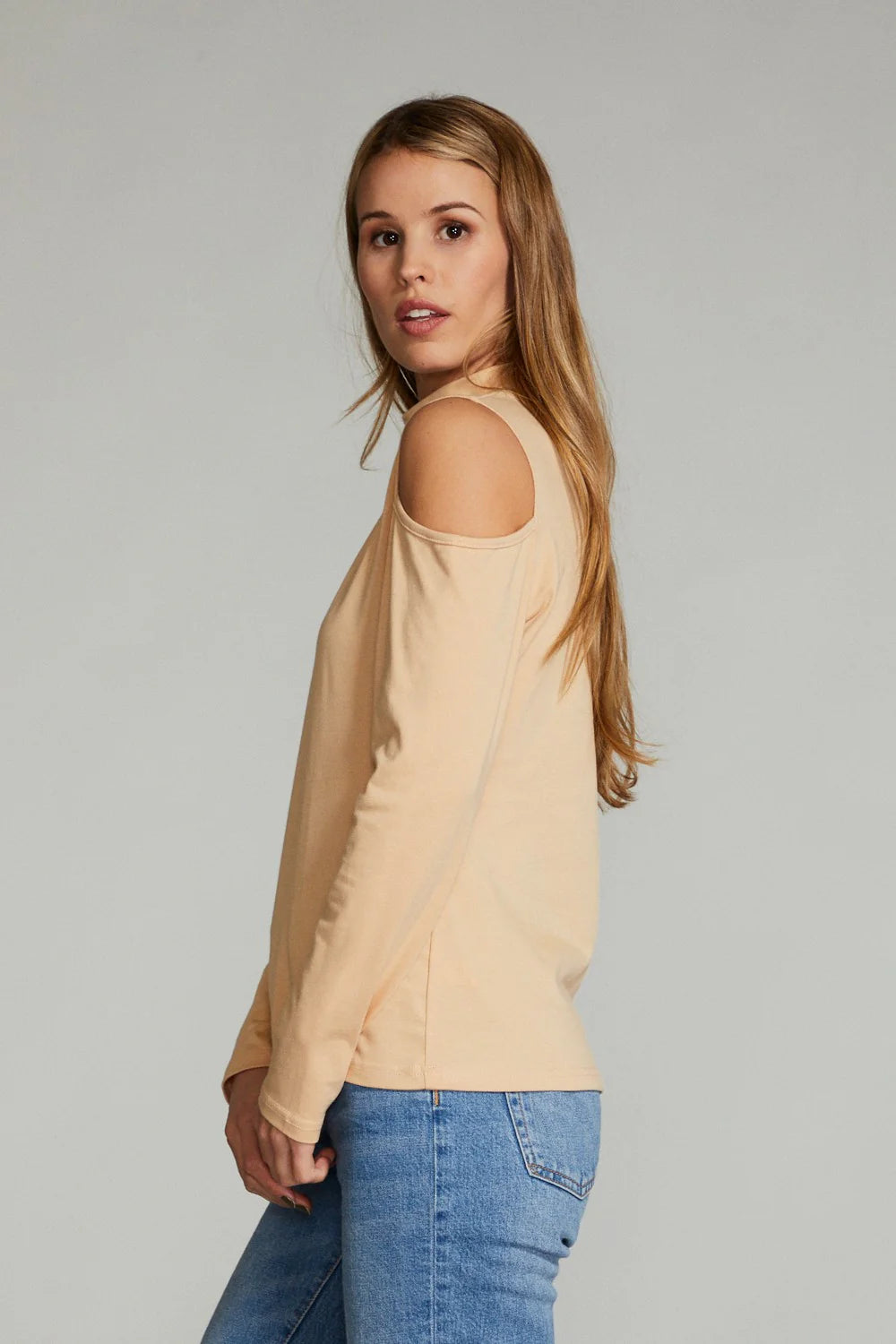 Mia Cold Shoulder Top (S-2X)